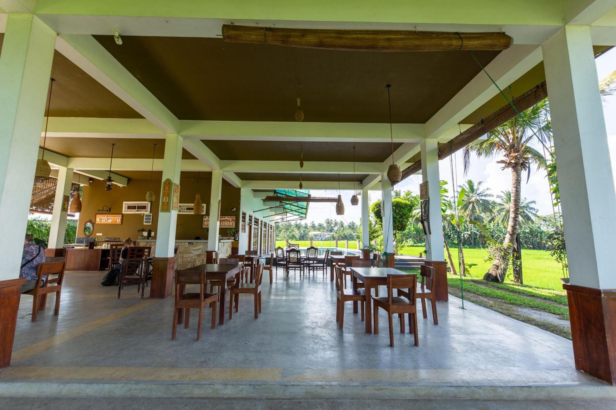 Serene Park Hotel By Ark Tissamaharama Dış mekan fotoğraf